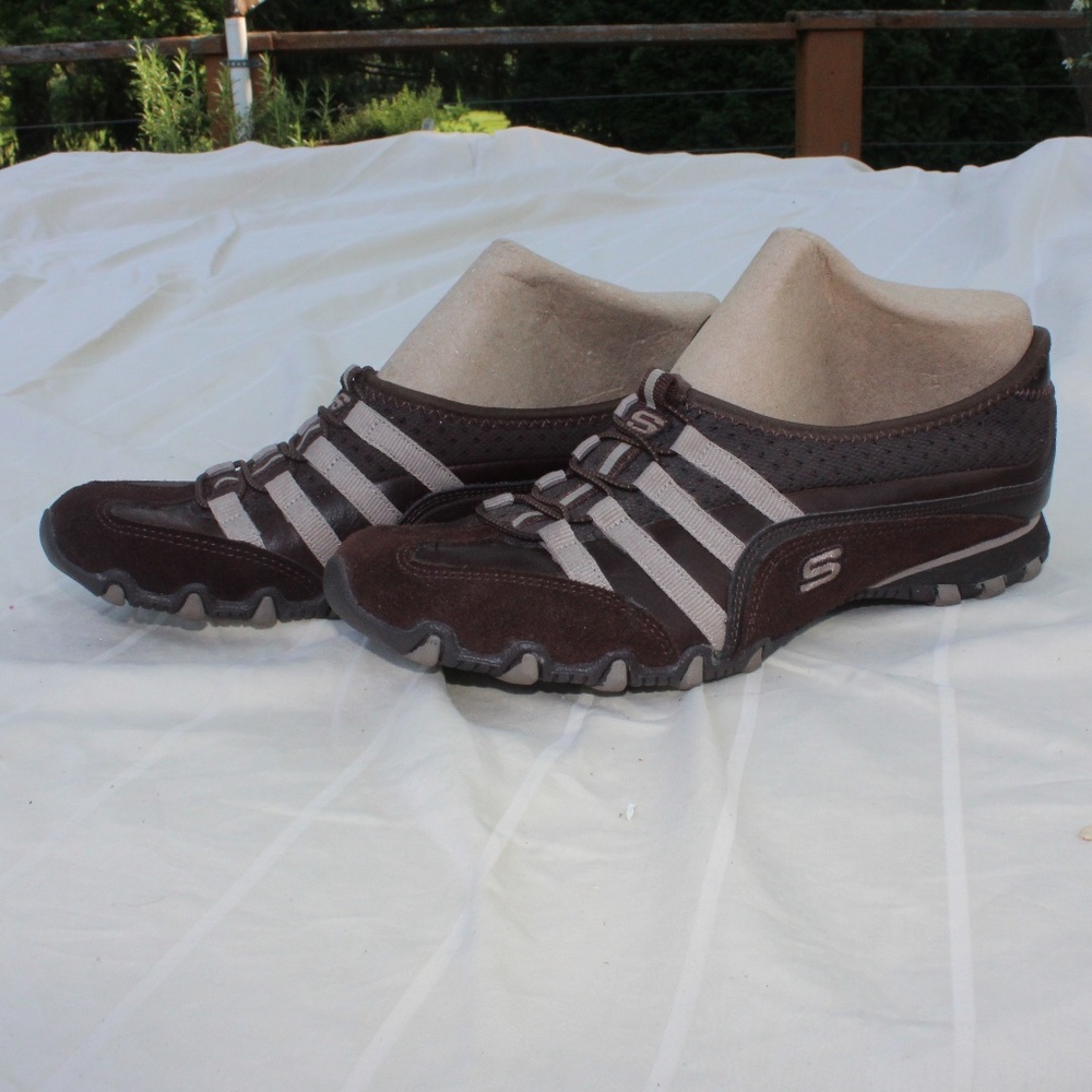 Sketchers Leather Upper Size 8.5